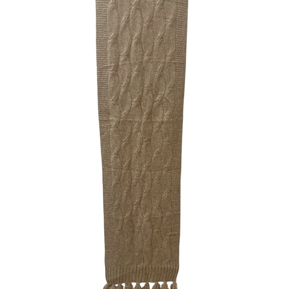 J. Crew Beige Cable Knit chunky scarf - Picture 5 of 7